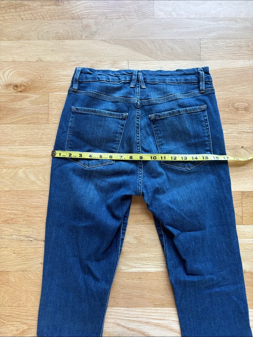Good American Straight Skinny Jeans Size 6/28 Style 899T Blue 182